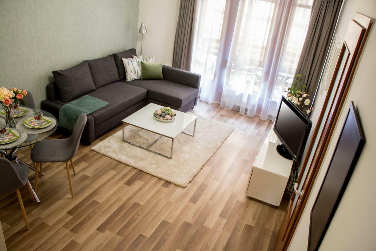 Don Quijote Apartment Будапеща Екстериор снимка
