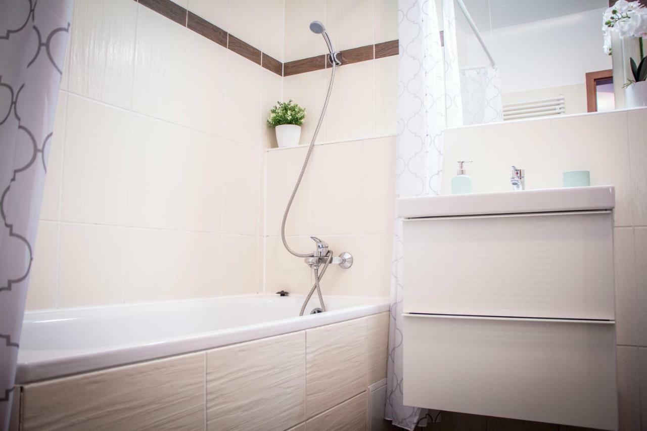 Don Quijote Apartment Будапеща Екстериор снимка