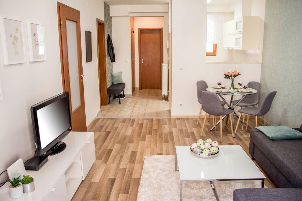 Don Quijote Apartment Будапеща Екстериор снимка