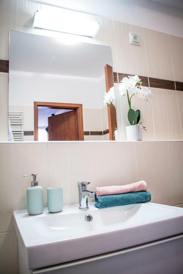 Don Quijote Apartment Будапеща Екстериор снимка
